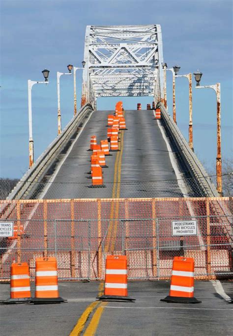 new york bridge closed